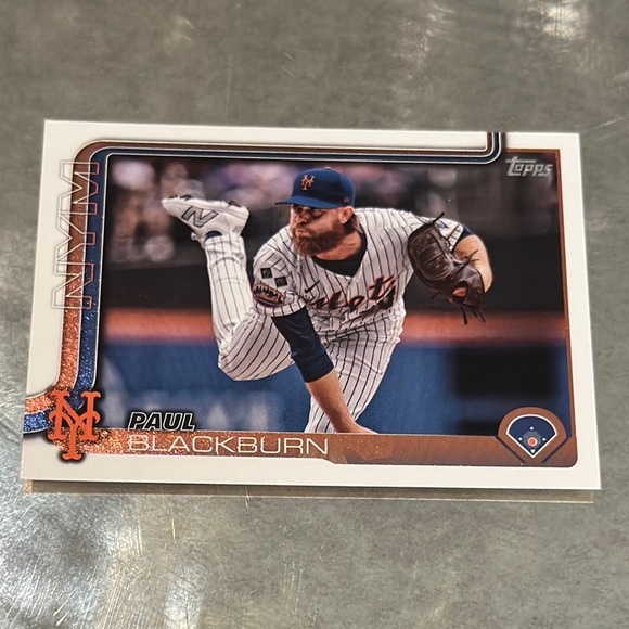 Topps Card Game White and Blue - Picture 1 of 1